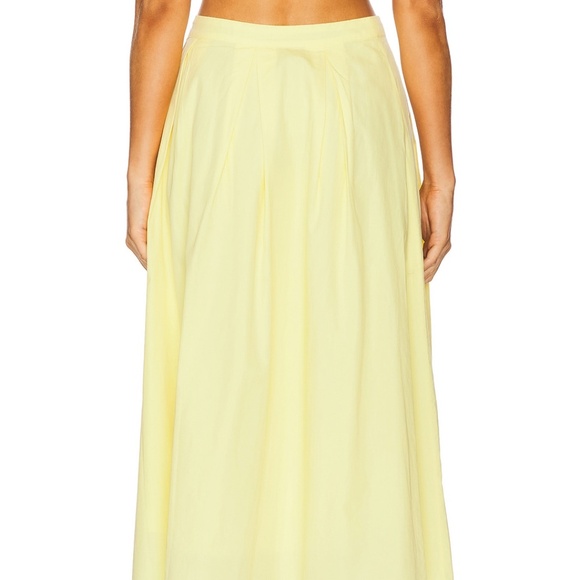 Azeeza Sheridan Skirt in Lemon - Picture 3 of 9